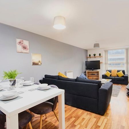 Stylish Manchester Gem - Sleeps 10! Eksteriør billede