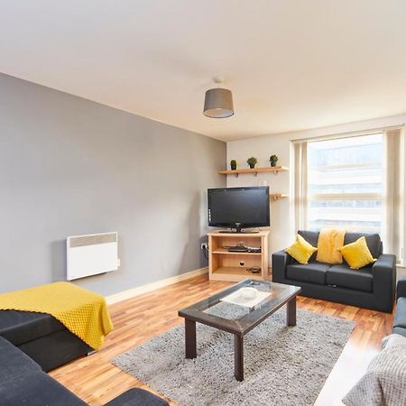 Stylish Manchester Gem - Sleeps 10! Eksteriør billede
