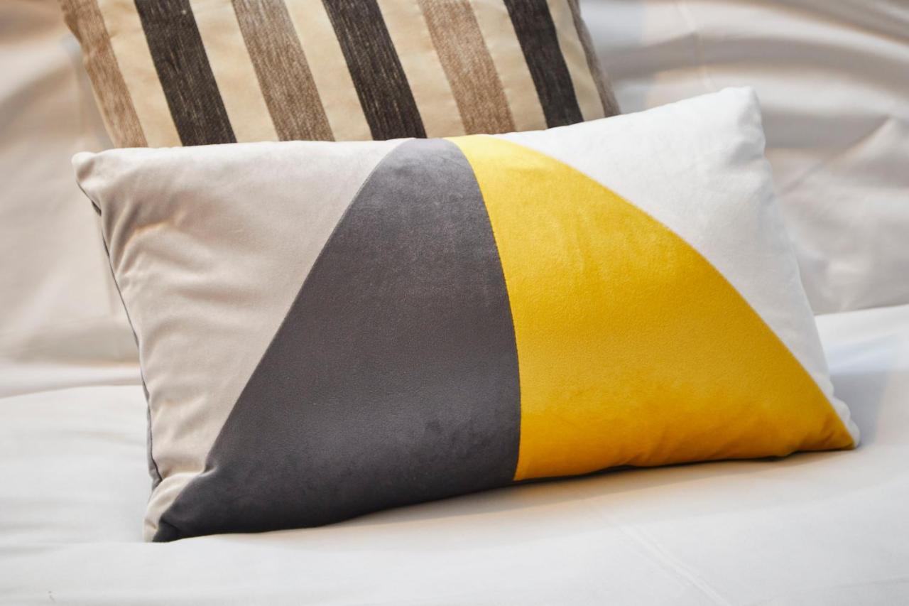 Stylish Manchester Gem - Sleeps 10! Eksteriør billede