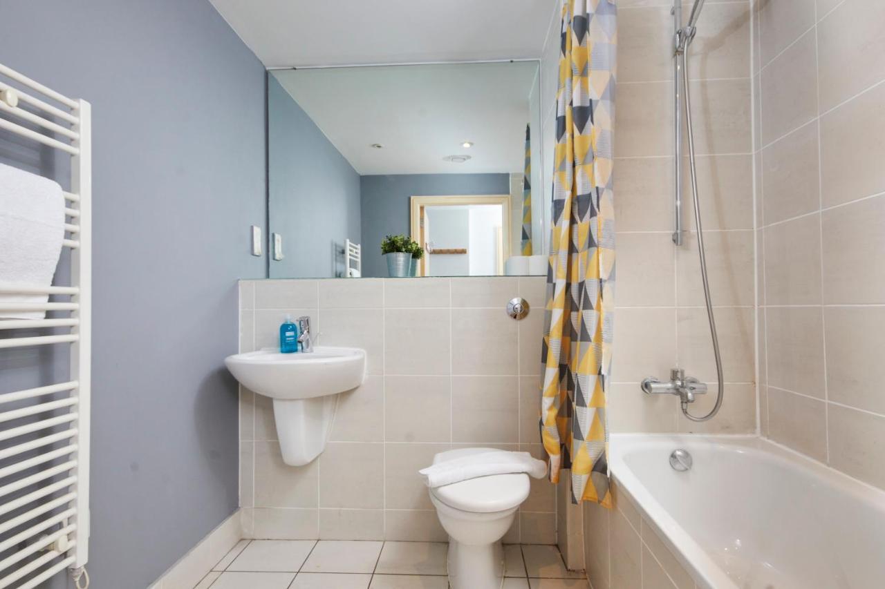 Stylish Manchester Gem - Sleeps 10! Eksteriør billede